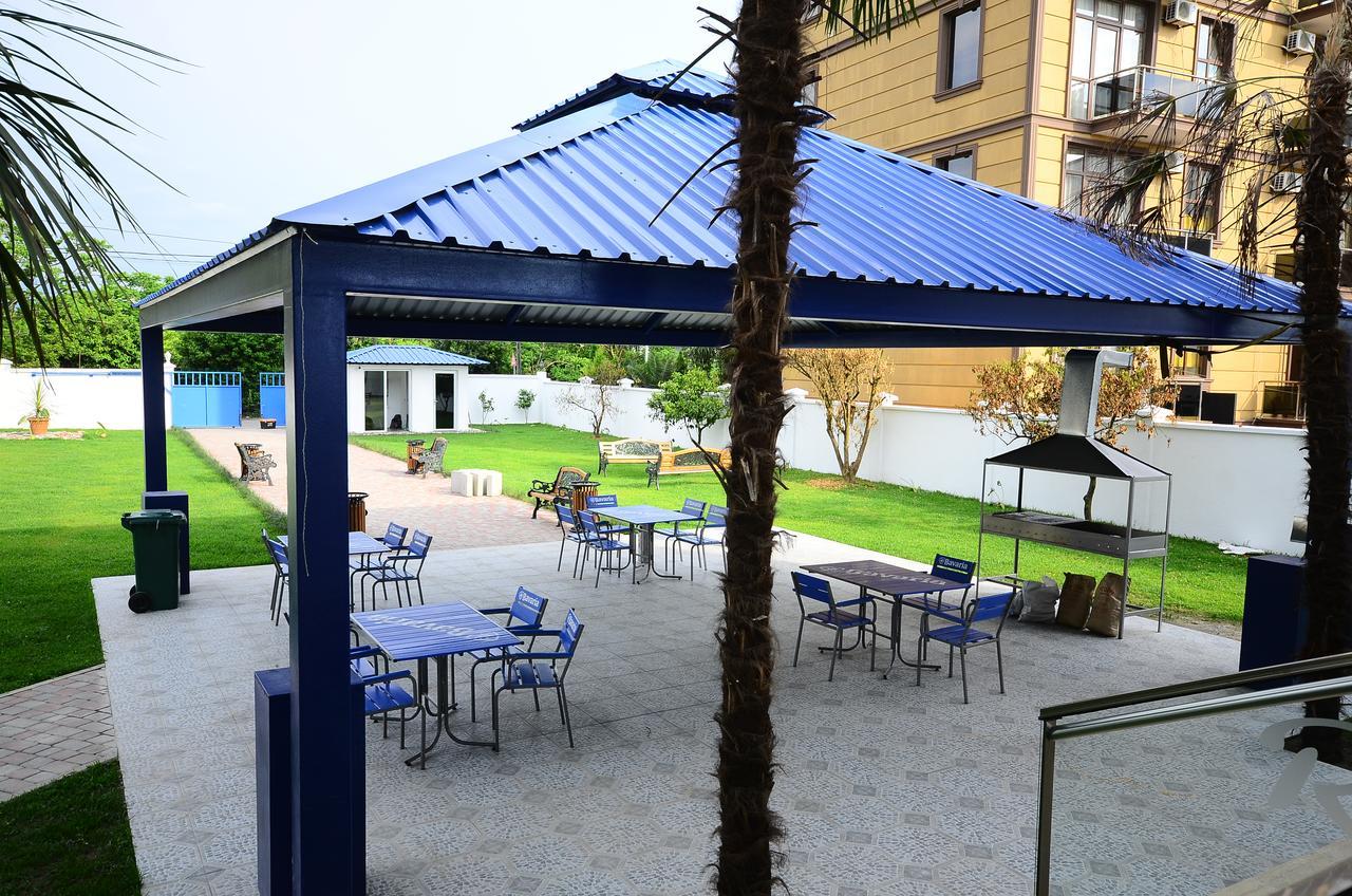 Отель BATUMI PALM Экстерьер фото